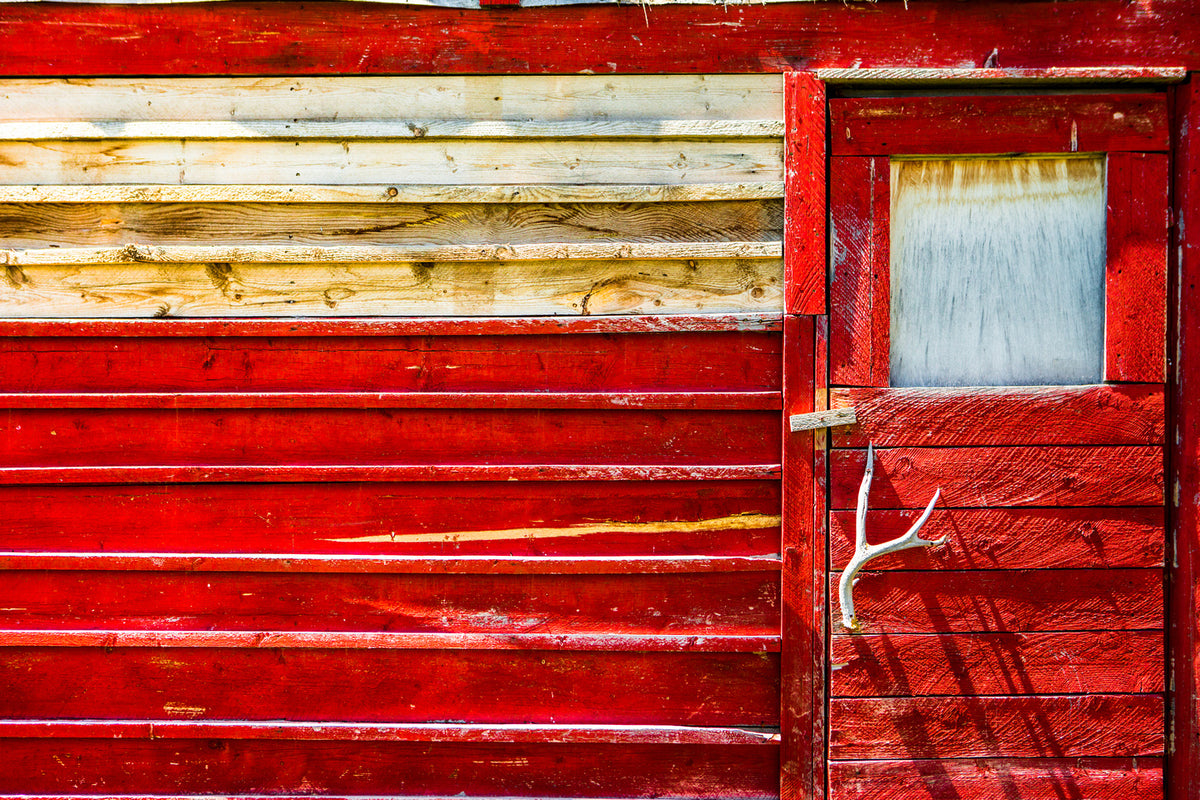 Country Door in Montana - Exotic Landscapes