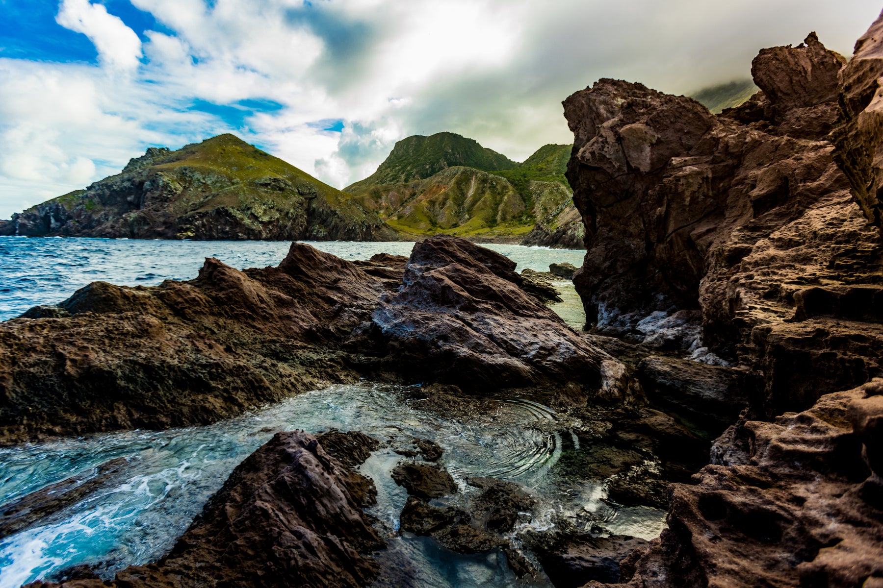 Rocky Waves on Saba Island - Exotic Landscapes