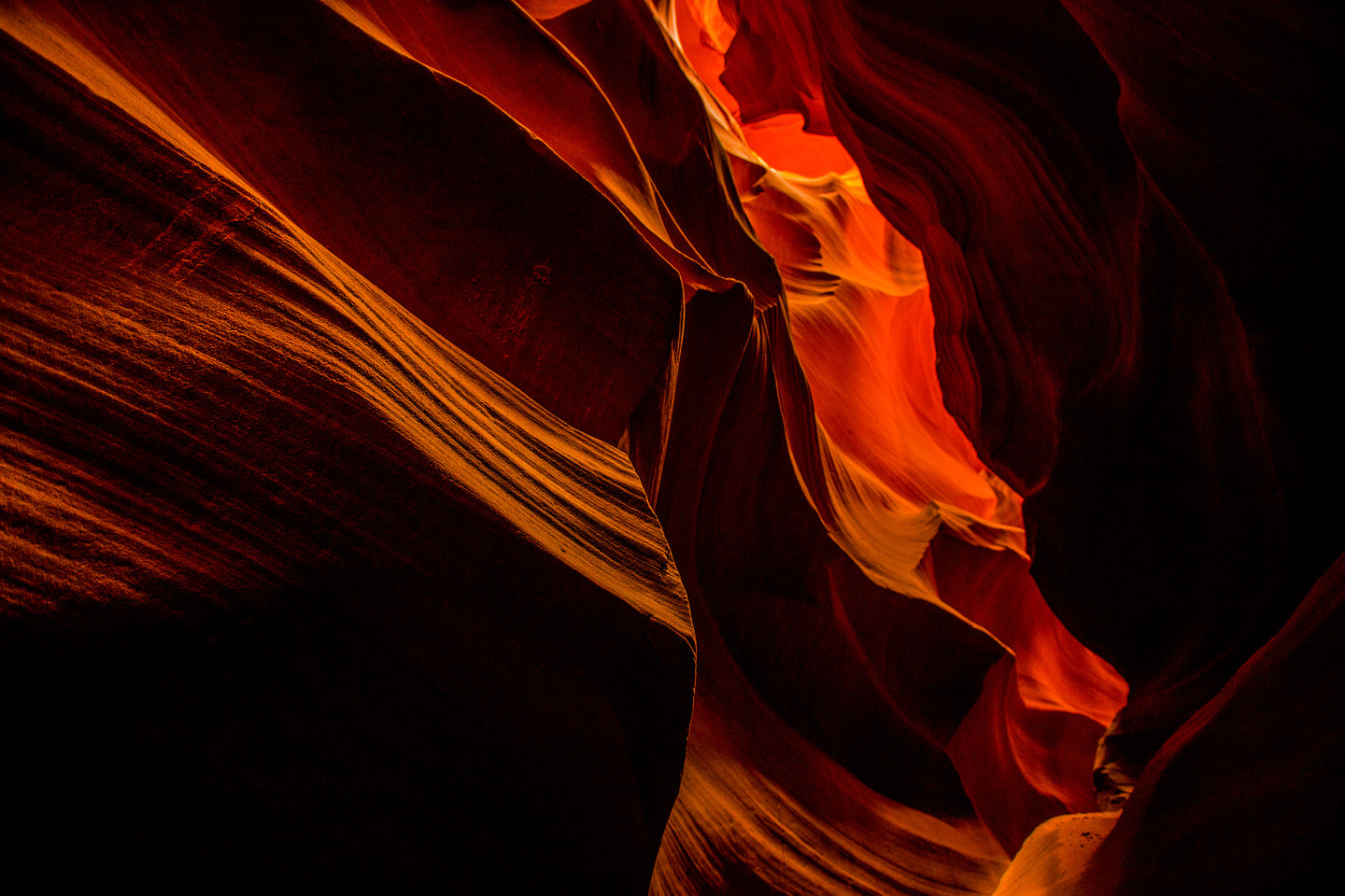 Red Waves Antelope Canyon, Arizona - Exotic Landscapes